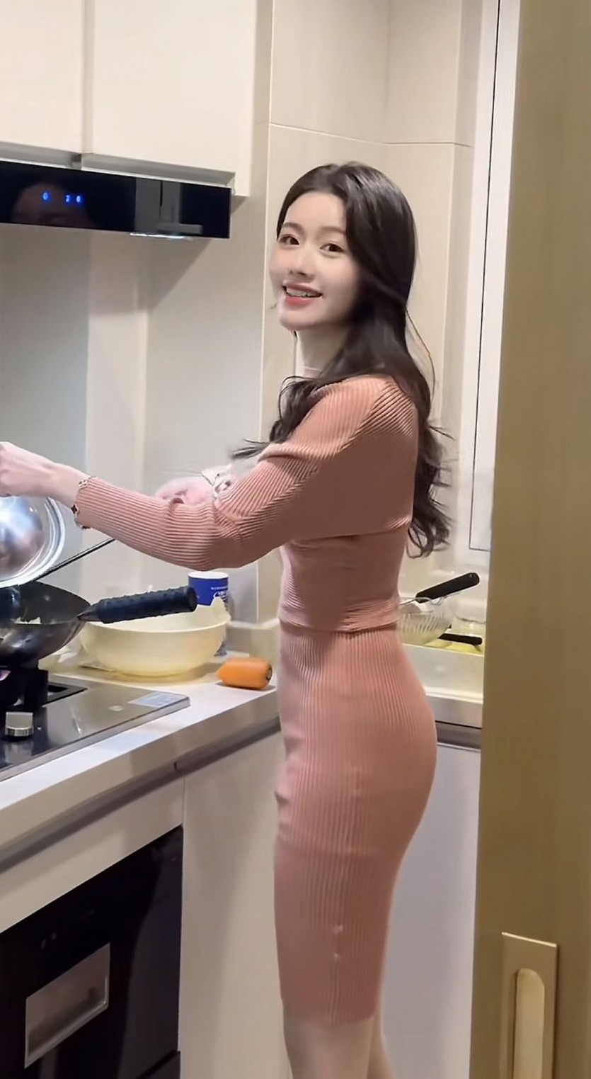 19564d0a6914feec343354f00aa9868a_1785050742_573.jpg